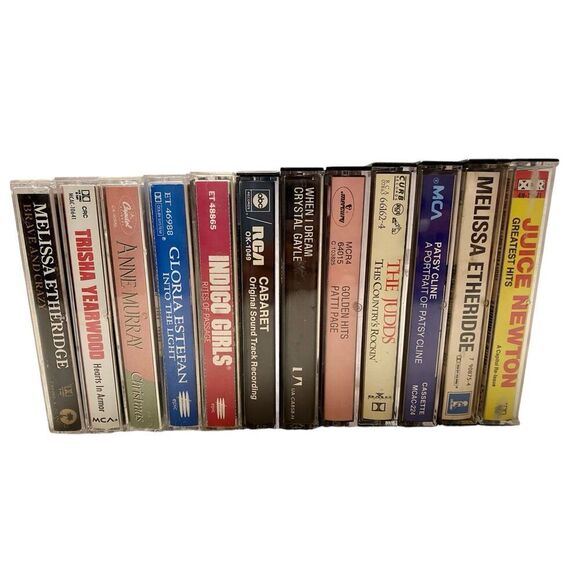 Set of 12 Vintage Female Music Artist 70’s 80’s 90”s Cassette Tapes Bundle Deal - Picture 2 of 14